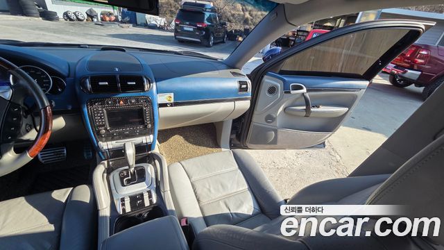 Porsche Cayenne 2004 — photo 20