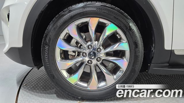 Kia Sorento 2018 — photo 5