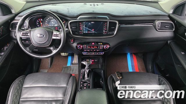 Kia Sorento 2018 — photo 10