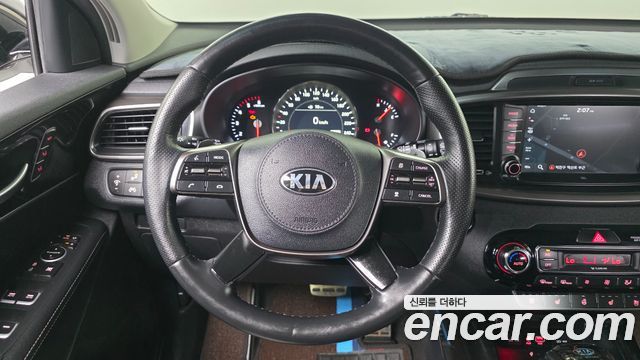 Kia Sorento 2018 — photo 20
