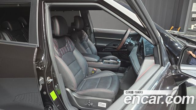 KG Mobility Actyon 2025 — photo 18