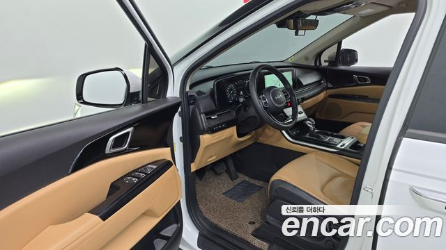Kia Canival 2023 — photo 13