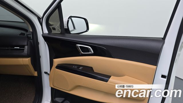 Kia Canival 2023 — photo 15
