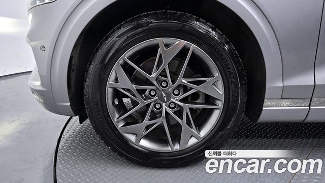 Genesis GV70 2021 — photo 5