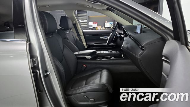 Genesis GV70 2021 — photo 11