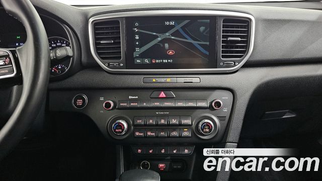 Kia Sportage 2019 — photo 16