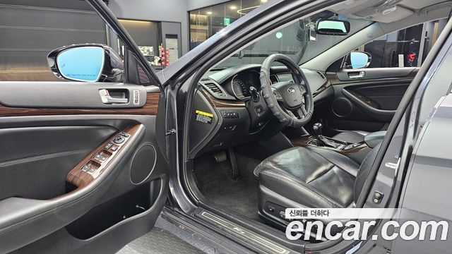 Kia K7 2015 — photo 10