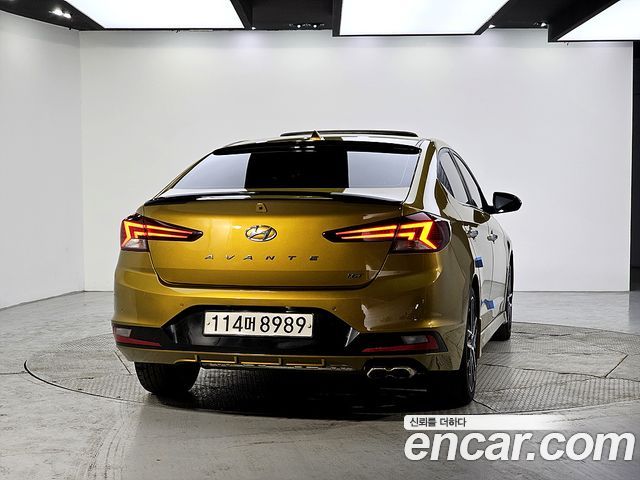 Hyundai AVANTE 2019 — photo 3