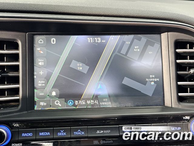 Hyundai AVANTE 2019 — photo 13