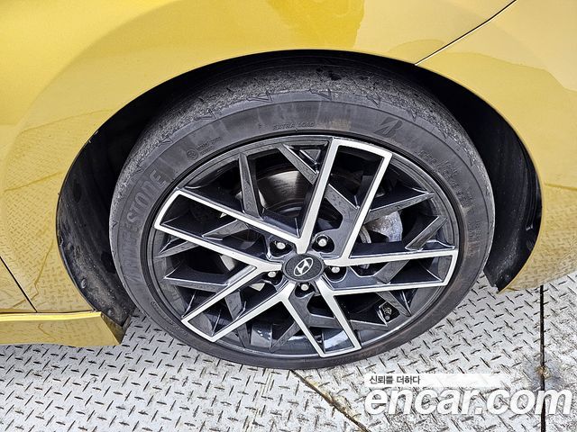 Hyundai AVANTE 2019 — photo 20
