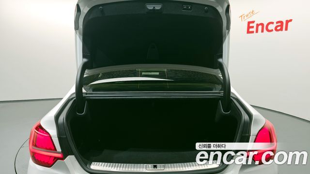 Kia K9 2022 — photo 20