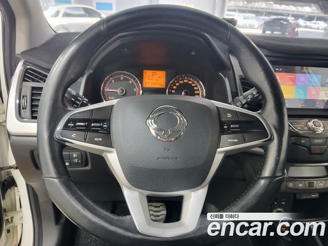 KG Mobility KORANDO 2017 — photo 14