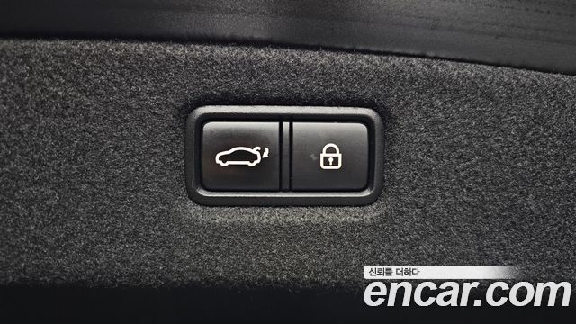 Genesis G90 2021 — photo 26