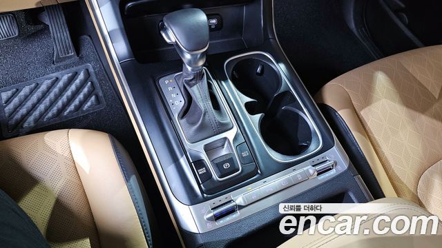 Kia Canival 2022 — photo 9