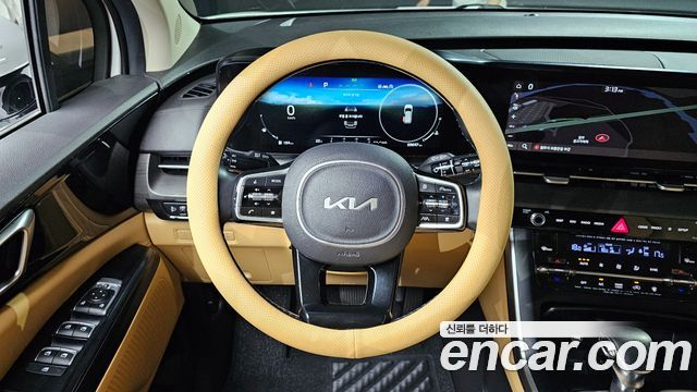 Kia Canival 2022 — photo 15