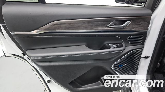 Jeep Cherokee 2022 — photo 15