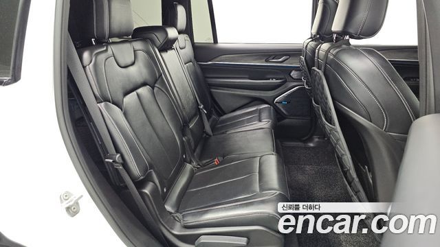 Jeep Cherokee 2022 — photo 29