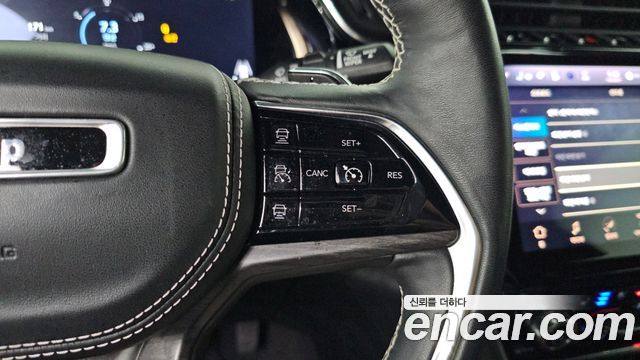 Jeep Cherokee 2022 — photo 35