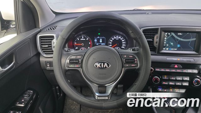Kia Sportage 2016 — photo 14