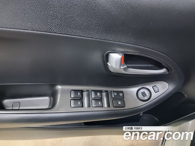 Kia morning 2016 — photo 12