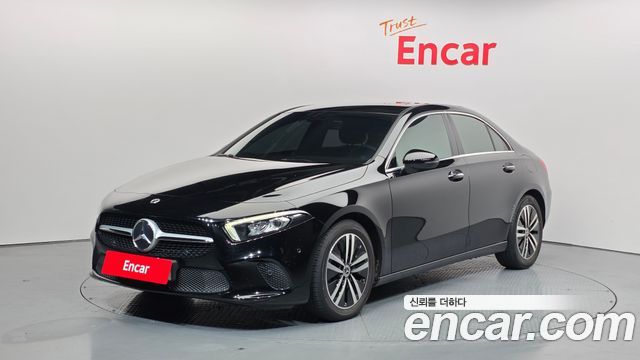 Mercedes-Benz A-Class 2021 — photo 1