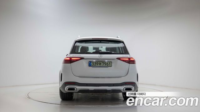 Mercedes-Benz GLE-Class 2025 — photo 4