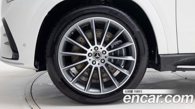 Mercedes-Benz GLE-Class 2025 — photo 5