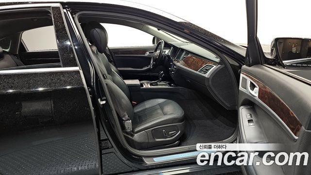 Hyundai Genesis 2015 — photo 12