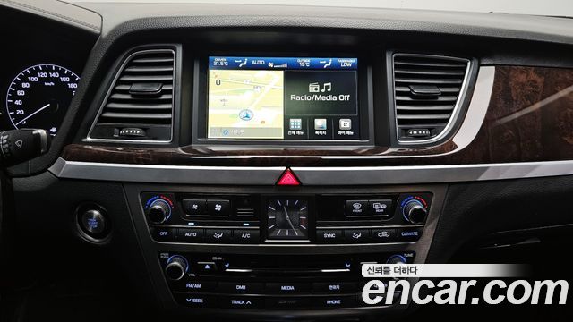 Hyundai Genesis 2015 — photo 14