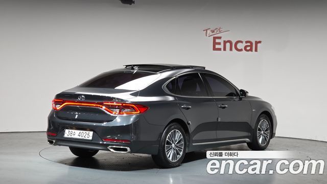 Hyundai Grandeur 2018 — photo 2