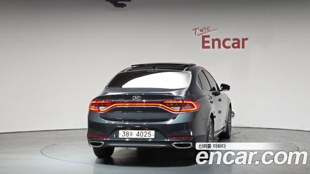 Hyundai Grandeur 2018 — photo 4