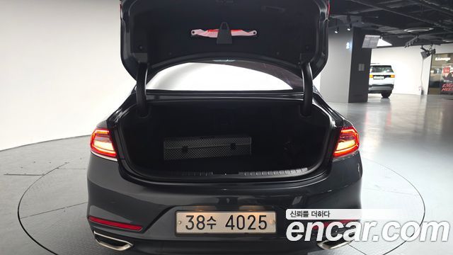 Hyundai Grandeur 2018 — photo 26