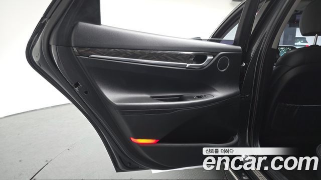 Hyundai Grandeur 2018 — photo 15