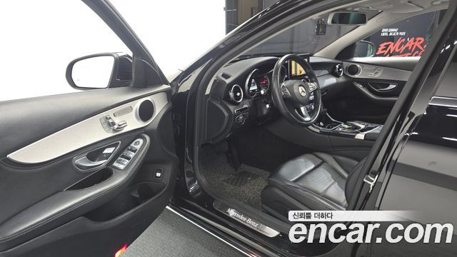Mercedes-Benz C-Class 2015 — photo 10
