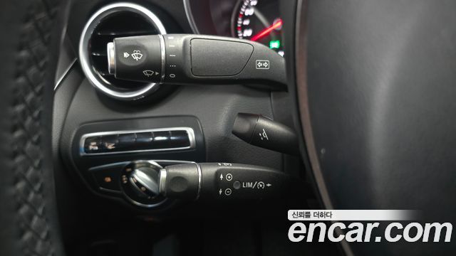 Mercedes-Benz C-Class 2015 — photo 16