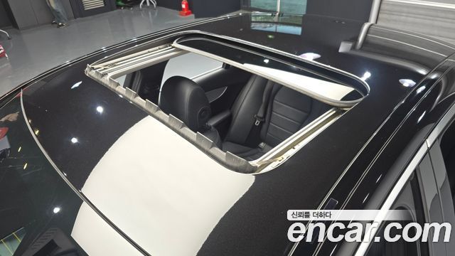 Mercedes-Benz C-Class 2015 — photo 20