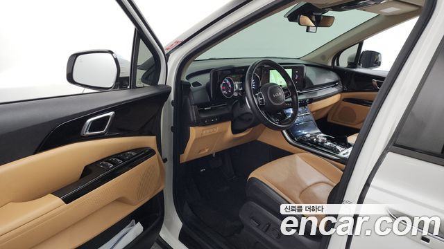 Kia Canival 2022 — photo 13