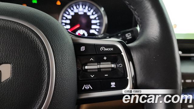 Kia Canival 2022 — photo 22
