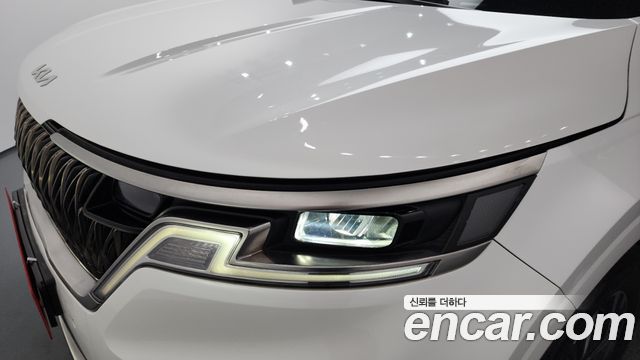 Kia Canival 2022 — photo 8