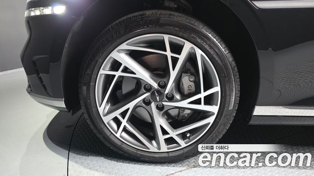 Genesis G90 2023 — photo 5
