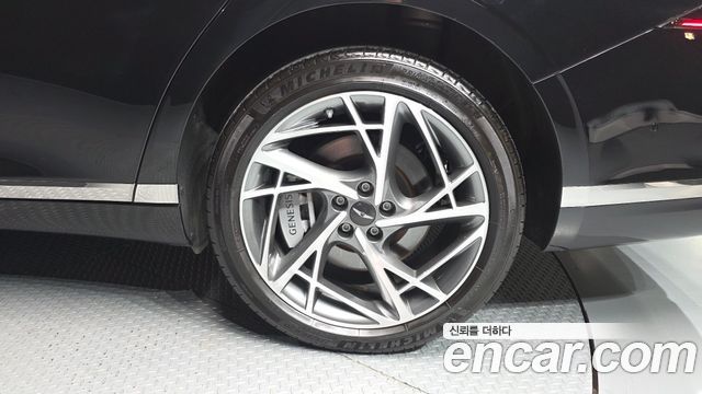 Genesis G90 2023 — photo 7
