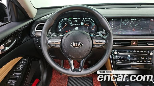 Kia K7 2020 — photo 13