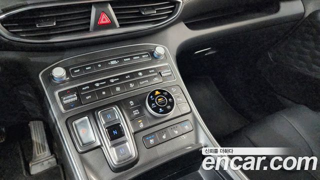 Hyundai Santafe 2022 — photo 12