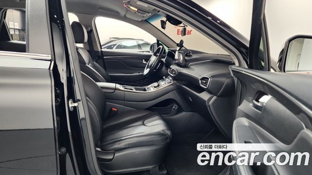 Hyundai Santafe 2022 — photo 16