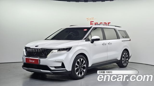 Kia Canival 2021 — photo 1