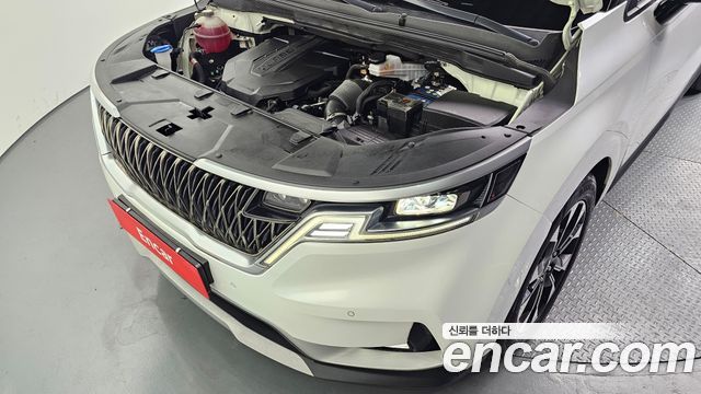 Kia Canival 2021 — photo 6