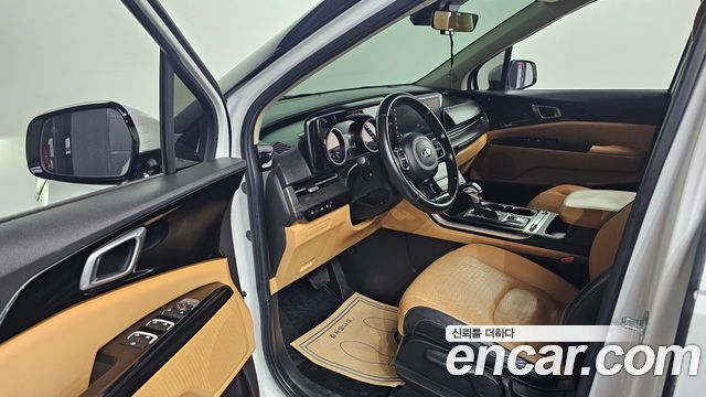 Kia Canival 2021 — photo 10