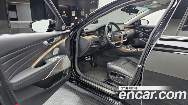 Kia K9 2023 — photo 13