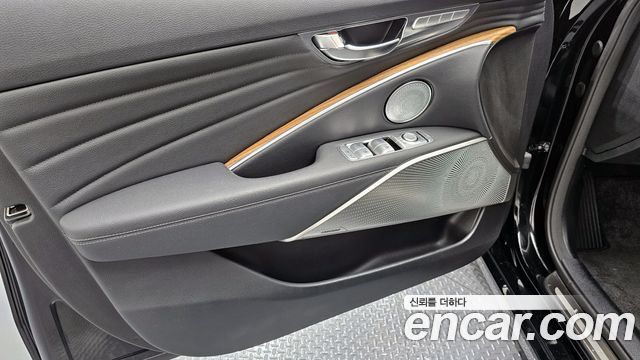 Kia K9 2023 — photo 14