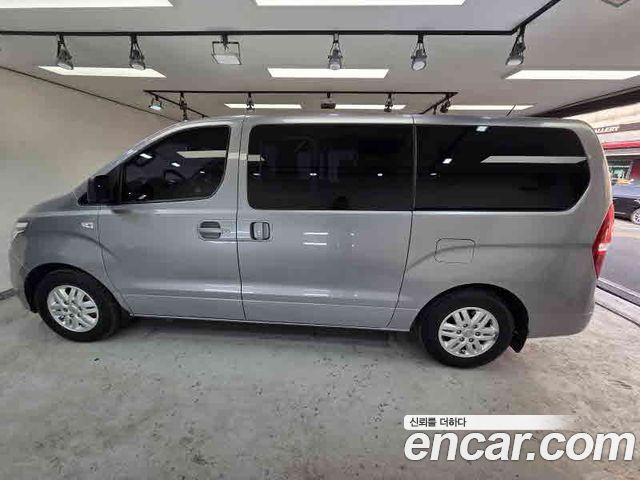 Hyundai Starex 2019 — photo 5